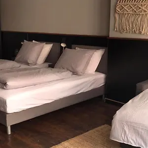 https://amsterdam-red-light-bed-breakfast.amsterdamhotelsnl.com
